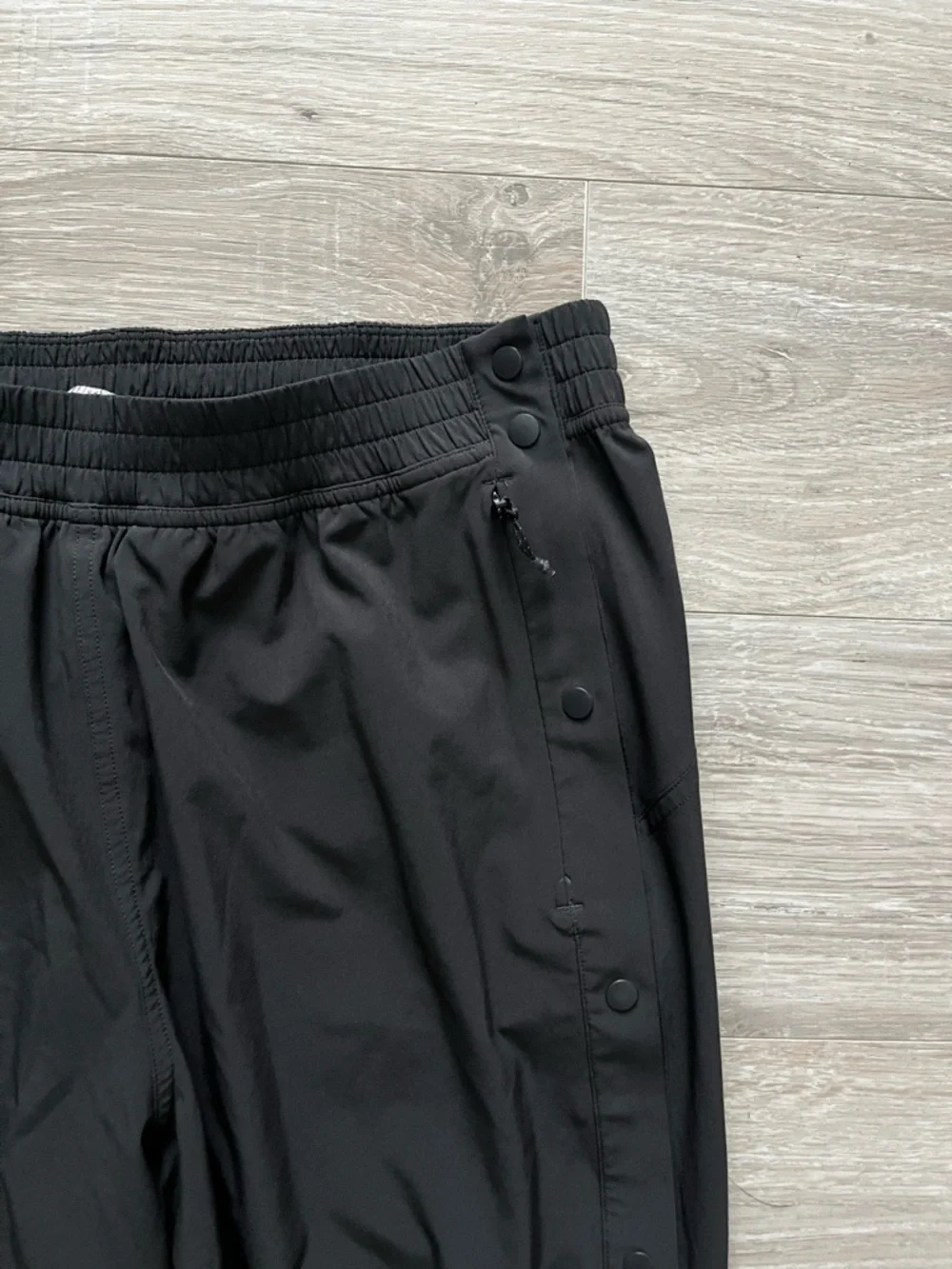 Lululemon Women’s Tear-Away Mid-Rise Track Pant Graphite Grey - Size 10 - Picture 3 of 7